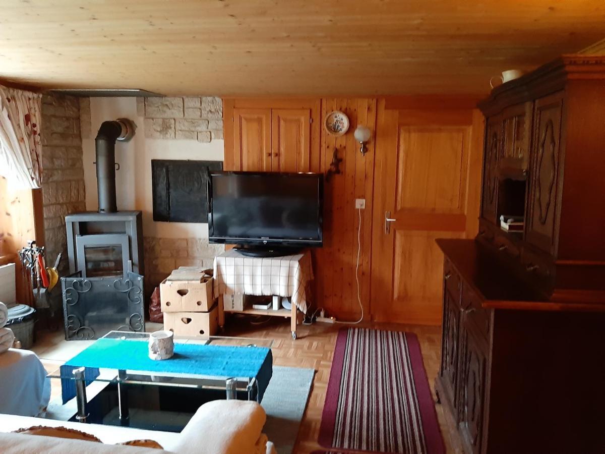 La Dernier Villa La Côte-aux-Fées Eksteriør bilde